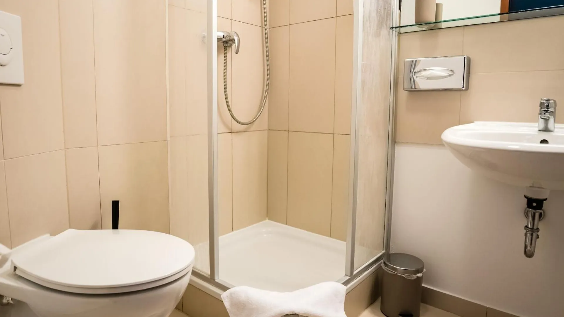 Homaris Boxi Studios Berlin Aparthotel